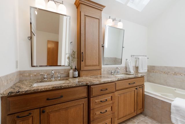 8904 E Boardwalk Ln, Spokane, WA 99212