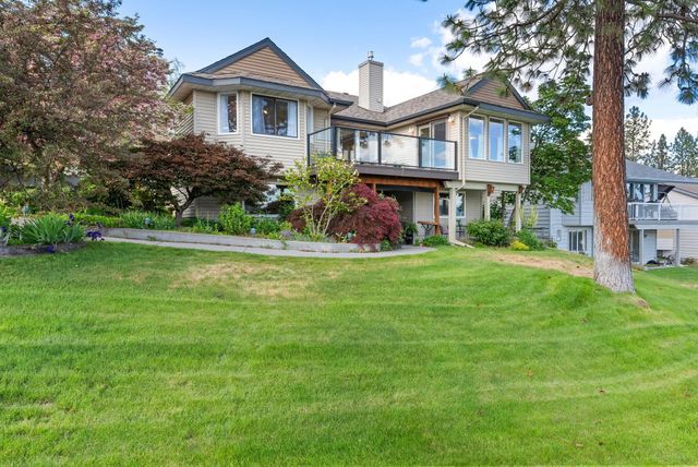 8904 E Boardwalk Ln, Spokane, WA 99212