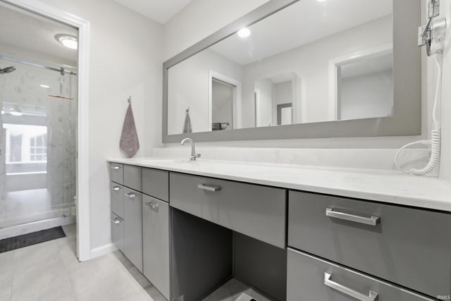 2617 E Windermere Woods Drive, Bloomington, IN 47401