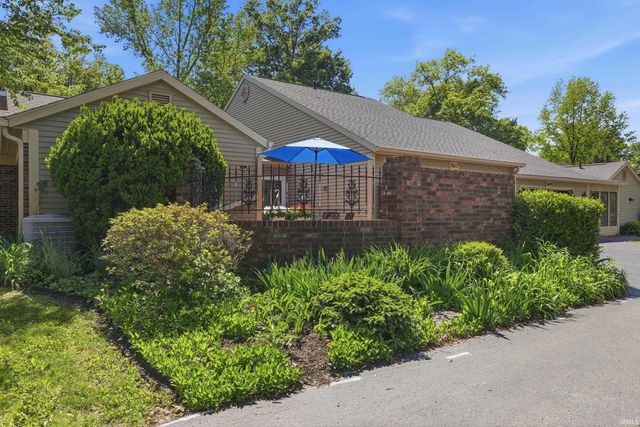 2617 E Windermere Woods Drive, Bloomington, IN 47401