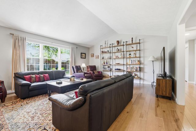 2617 E Windermere Woods Drive, Bloomington, IN 47401