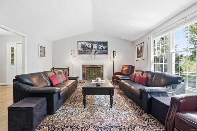 2617 E Windermere Woods Drive, Bloomington, IN 47401