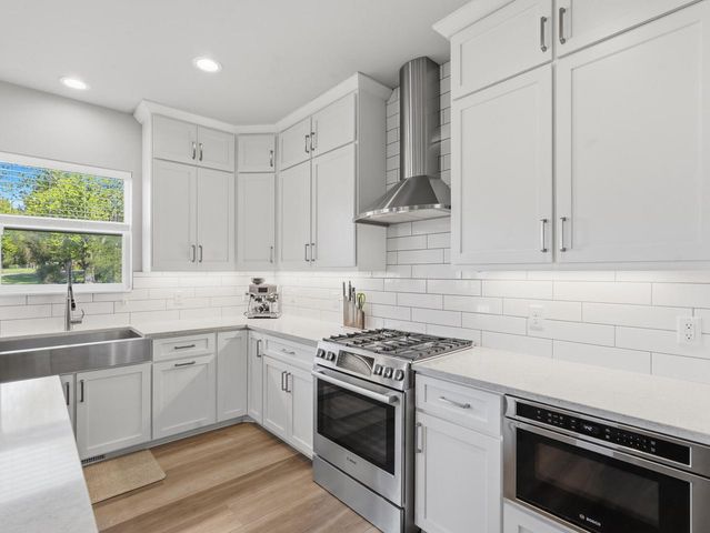7464 50th STREET, Franklin, WI 53132
