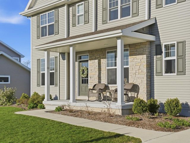 7464 50th STREET, Franklin, WI 53132