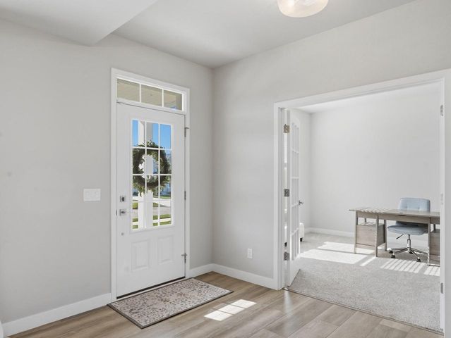 7464 50th STREET, Franklin, WI 53132