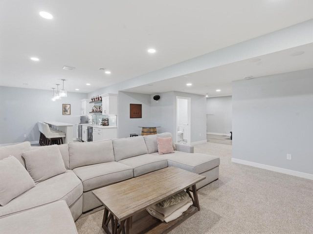 7464 50th STREET, Franklin, WI 53132