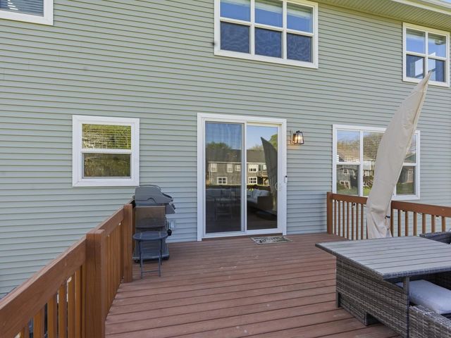 7464 50th STREET, Franklin, WI 53132