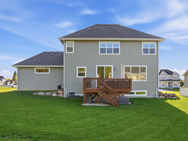 7464 50th STREET, Franklin, WI 53132