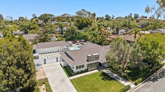 22 Aurora, Rolling Hills Estates, CA 90274