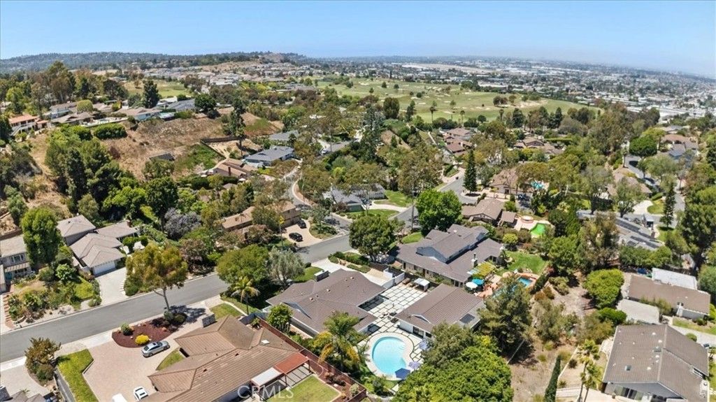 Image 44 of property listing at 22 Aurora, Rolling Hills Estates, CA 90274