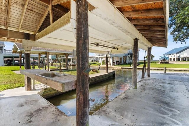 131 Sandpiper Lane, Lake Charles, LA 70607