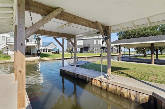 131 Sandpiper Lane, Lake Charles, LA 70607