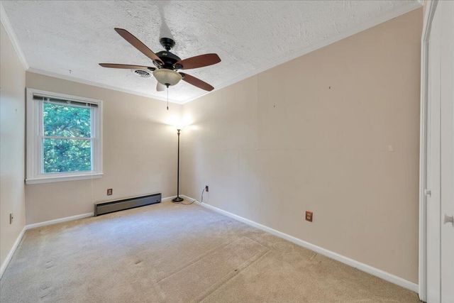 581 Idle Acres RD, Fincastle, VA 24090