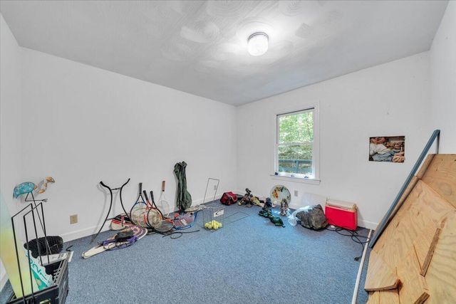 581 Idle Acres RD, Fincastle, VA 24090