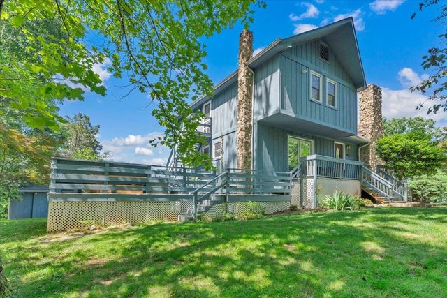 581 Idle Acres RD, Fincastle, VA 24090