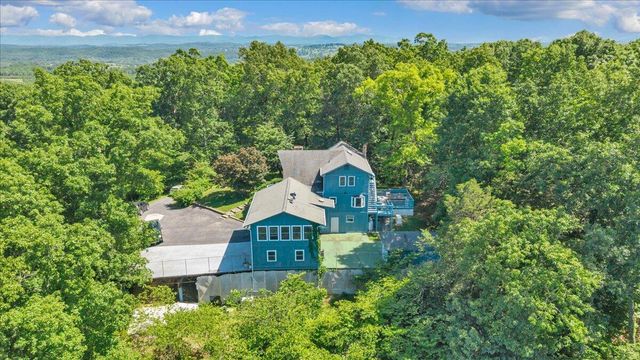 581 Idle Acres RD, Fincastle, VA 24090