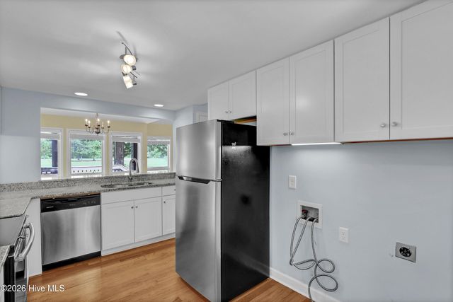 337 Sandpiper Lane, Hampstead, NC 28443