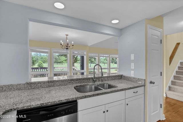 337 Sandpiper Lane, Hampstead, NC 28443