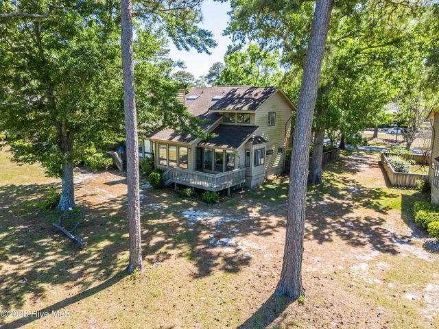 337 Sandpiper Lane, Hampstead, NC 28443