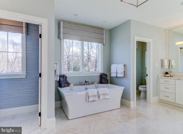 718 WATERLOO, Devon, PA 19333