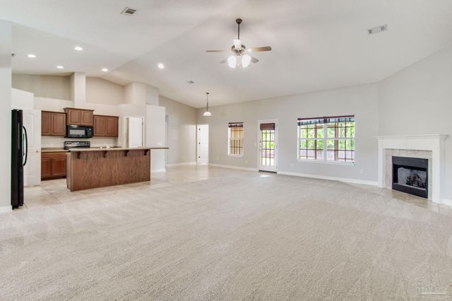 1239 Benning Pl, Pensacola, FL 32506