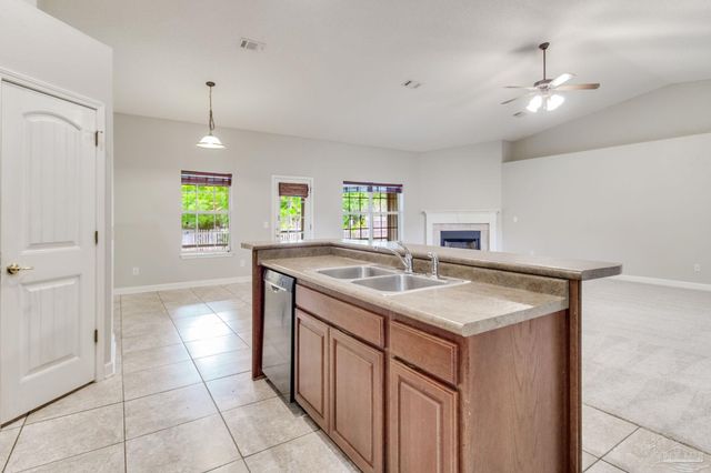 1239 Benning Pl, Pensacola, FL 32506