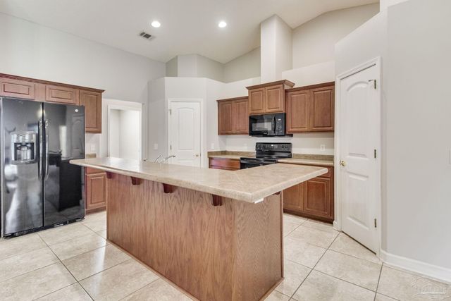 1239 Benning Pl, Pensacola, FL 32506