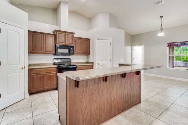 1239 Benning Pl, Pensacola, FL 32506