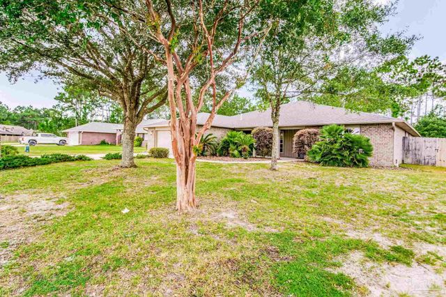 1239 Benning Pl, Pensacola, FL 32506