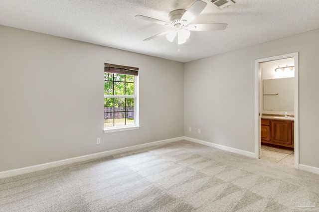 1239 Benning Pl, Pensacola, FL 32506