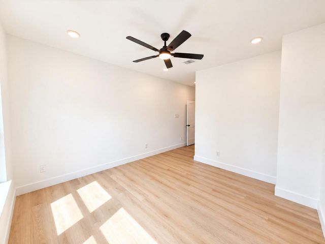 13523 Lakecrest Drive, Cypress, TX 77429