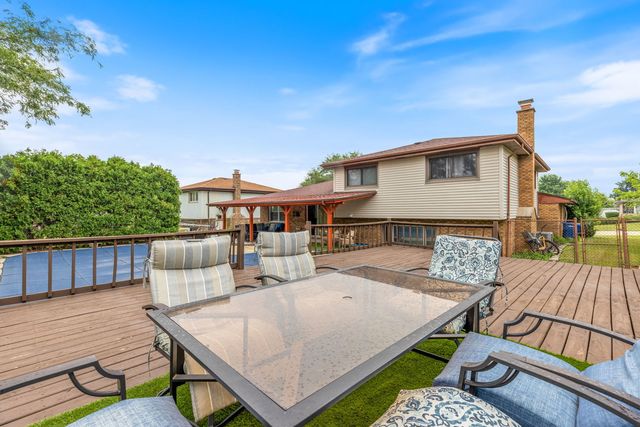 14122 Chestnut Lane, Orland Park, IL 60467