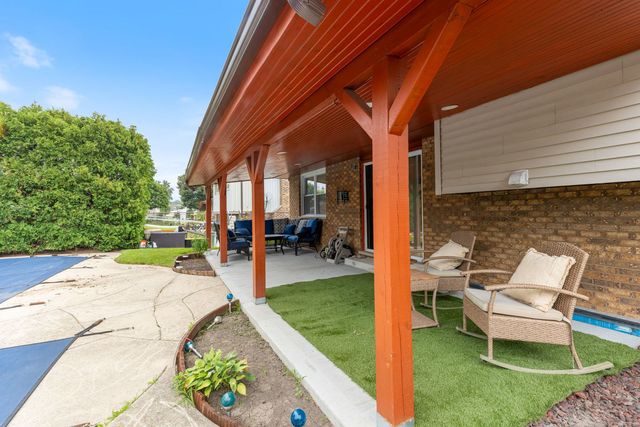 14122 Chestnut Lane, Orland Park, IL 60467