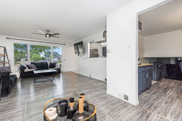 14122 Chestnut Lane, Orland Park, IL 60467