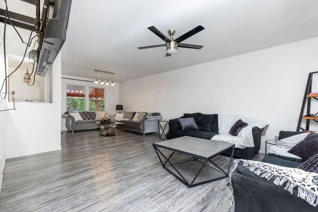 14122 Chestnut Lane, Orland Park, IL 60467