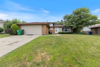14122 Chestnut Lane, Orland Park, IL 60467