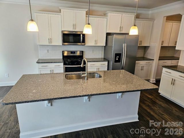 1127 Walbury Hill, Waxhaw, NC 28173