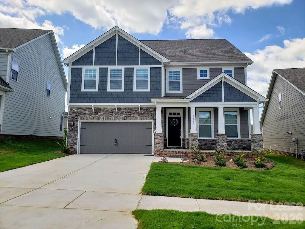 1127 Walbury Hill, Waxhaw, NC 28173