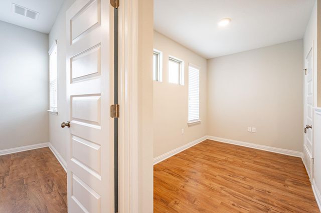8000 Cottage Rose DR, Austin, TX 78744