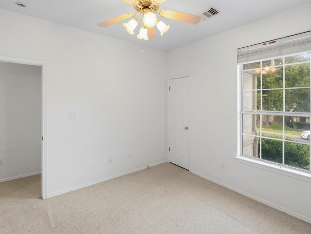 7120 Gentle Oak DR, Austin, TX 78749
