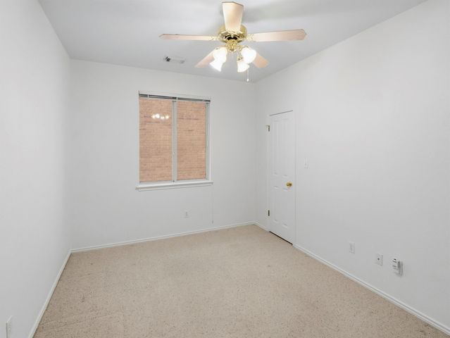 7120 Gentle Oak DR, Austin, TX 78749