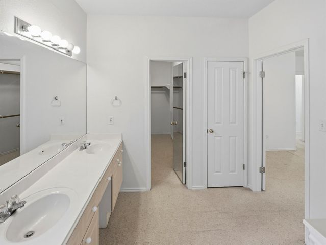 7120 Gentle Oak DR, Austin, TX 78749