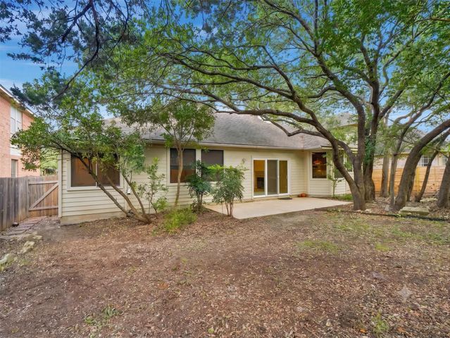 7120 Gentle Oak DR, Austin, TX 78749