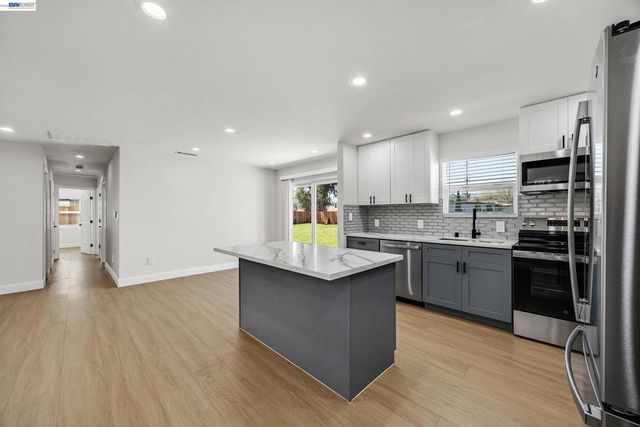 1577 Waltham Rd, Concord, CA 94520