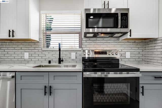 1577 Waltham Rd, Concord, CA 94520