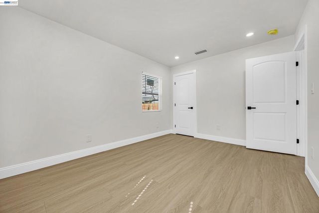 1577 Waltham Rd, Concord, CA 94520