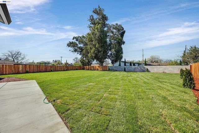 1577 Waltham Rd, Concord, CA 94520