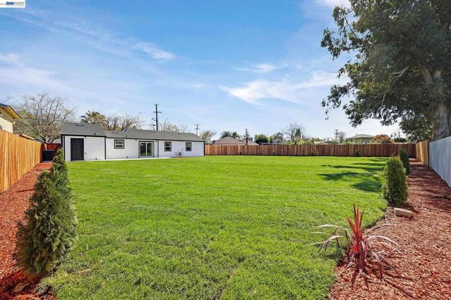 1577 Waltham Rd, Concord, CA 94520