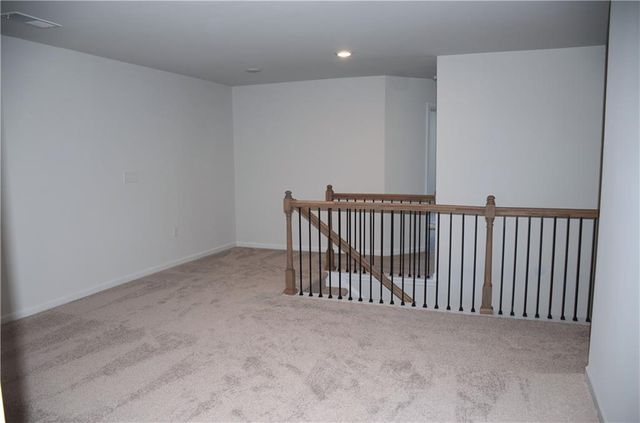 1121 Point Place Drive, Loganville, GA 30052