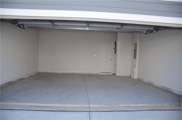 1121 Point Place Drive, Loganville, GA 30052